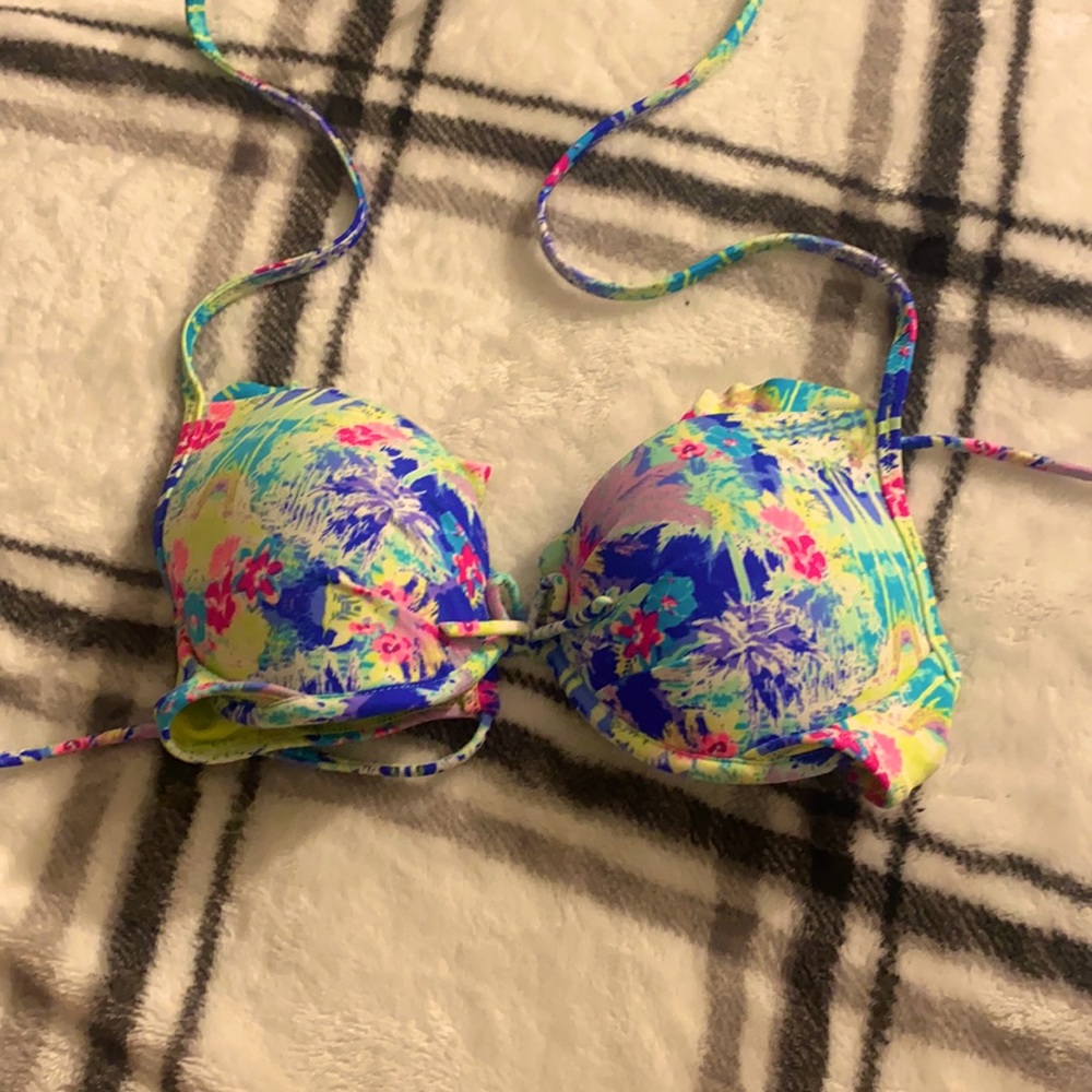 Bathing suit